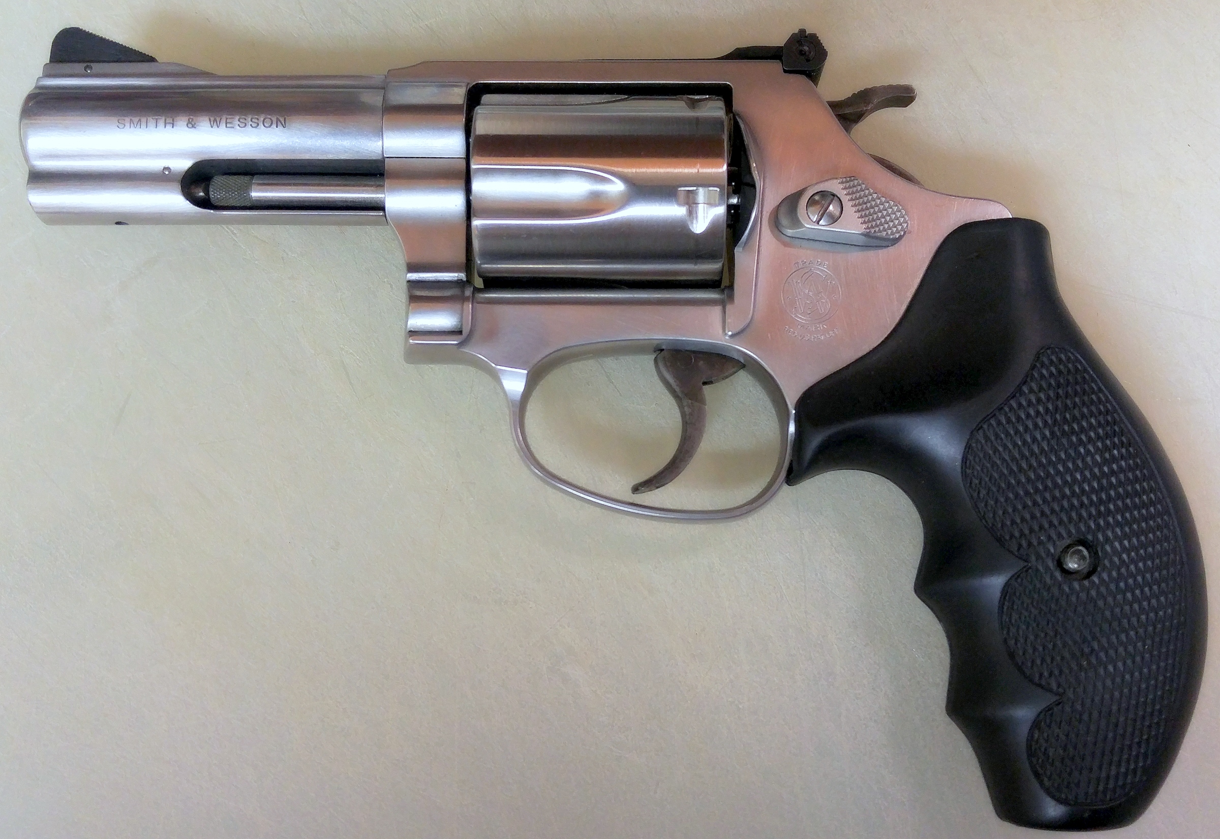 smith and wesson model serial number lookup